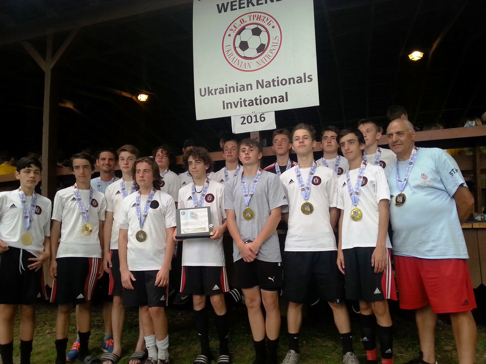 Champions: Ukrainian Nationals Chornomorets Red (U-15). Photo by Victoria Buynevich