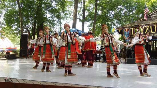 Zoriany perform a “Medley of Hutsul Dance and Music”