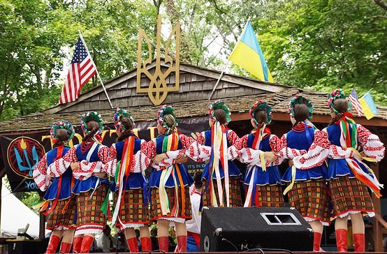 Voloshky Ukrainian Dance Ensemble